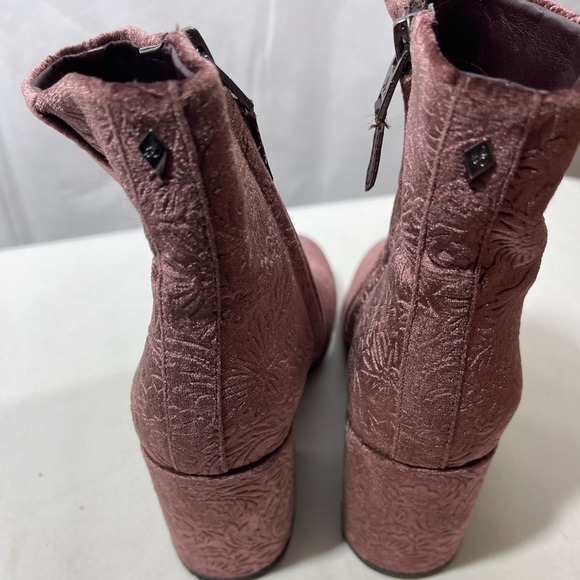 Sam Edelman Taye Ankle Booties - Picture 5 of 14